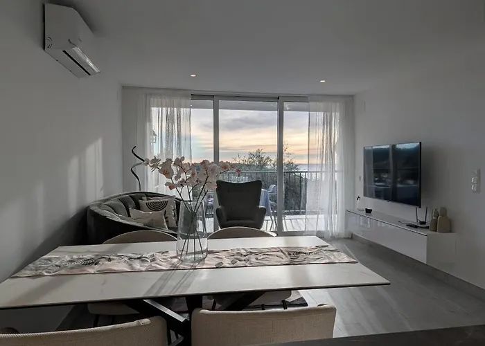 Kerstin Bruns - Lissa With Ocean Views Апартаменты Тосса-де-Мар