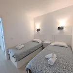 Kerstin Bruns - Lissa With Ocean Views Apartament Tossa de Mar