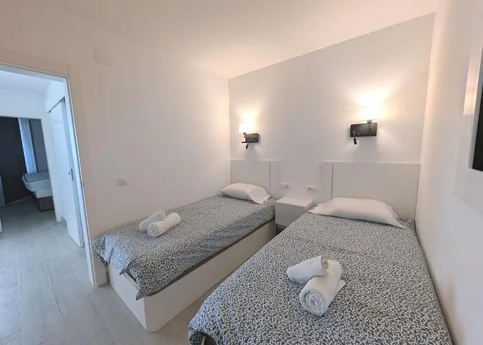 Kerstin Bruns - Lissa With Ocean Views 아파트 또사데마르